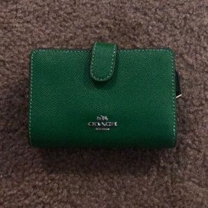 COACH green wallet